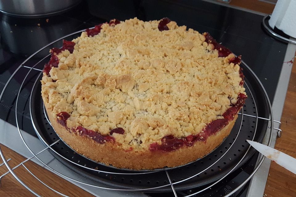 Streusel-Kirsch-Kuchen