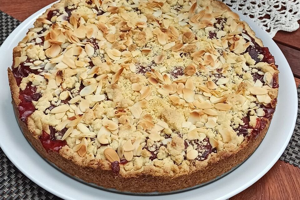 Streusel-Kirsch-Kuchen