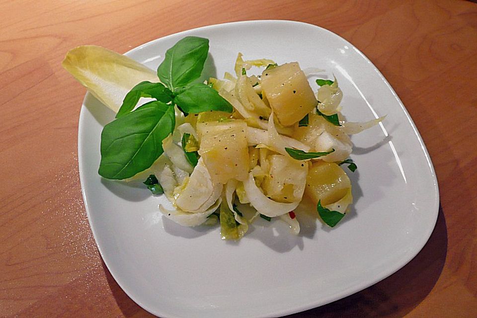 Chicoree -Ananas - Salat