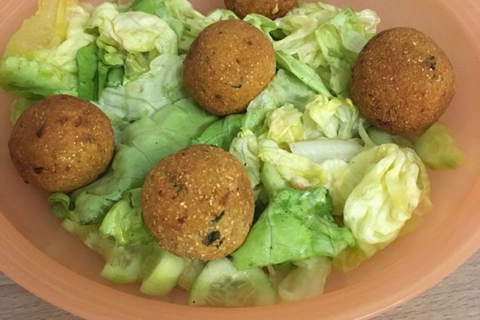 Falafel aus Kichererbsenmehl