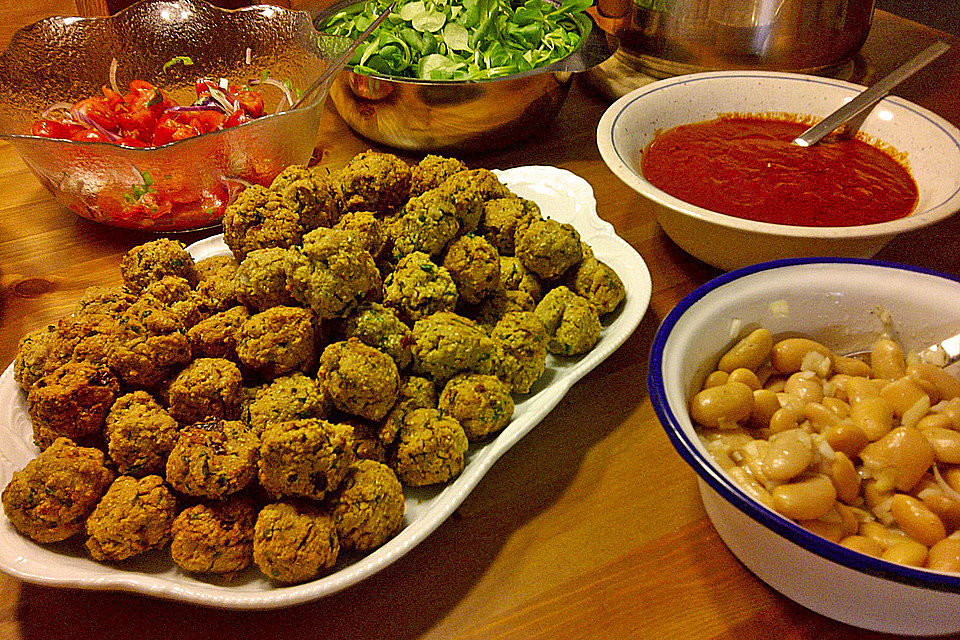 Falafel aus Kichererbsenmehl