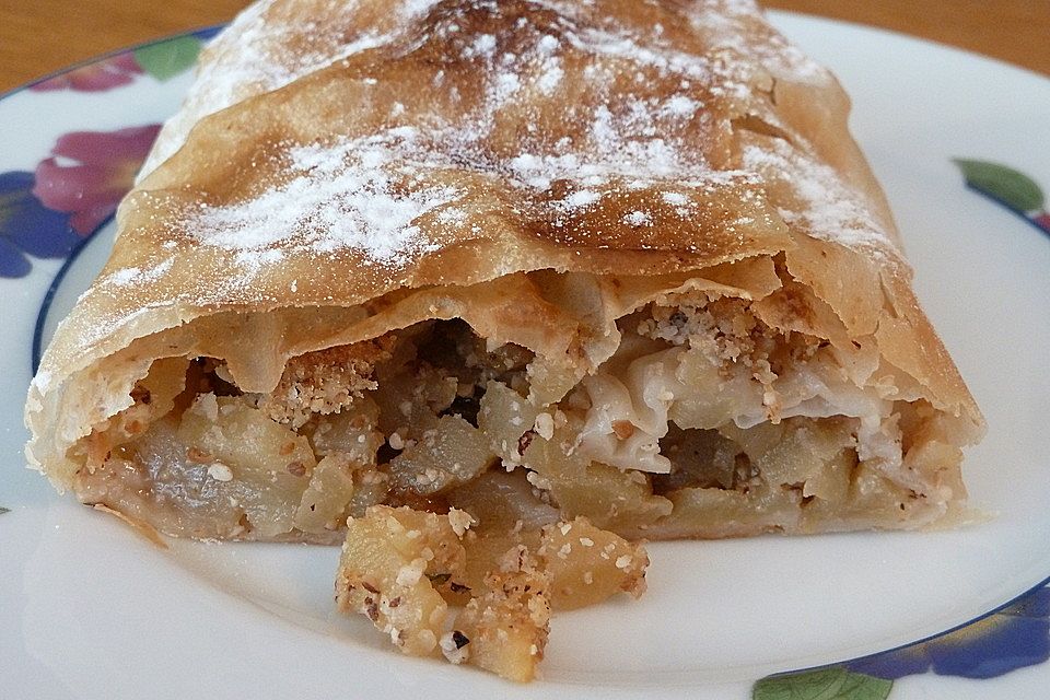 Apfelstrudel