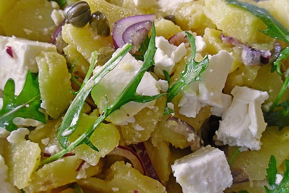 Kartoffelsalat mit Rucola und Schafskäse Kartoffelsalat mit Rucola und Schafskäse