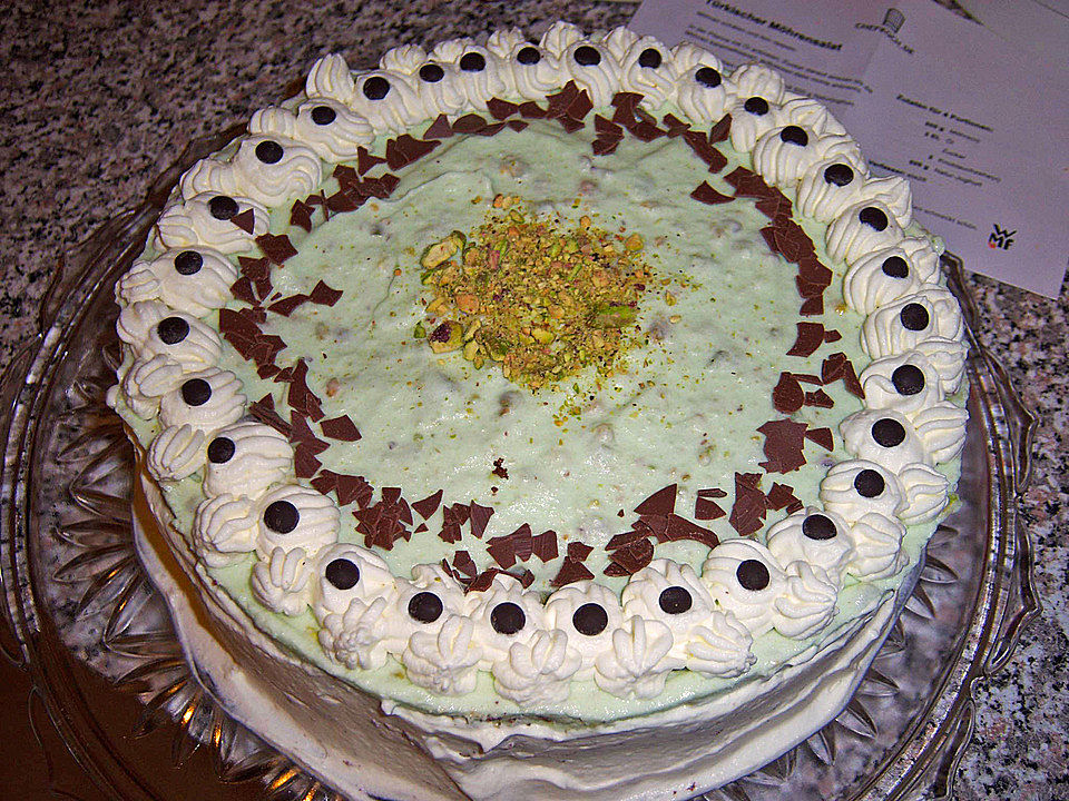 Schokoladen - Pistazien - Torte von P1963| Chefkoch