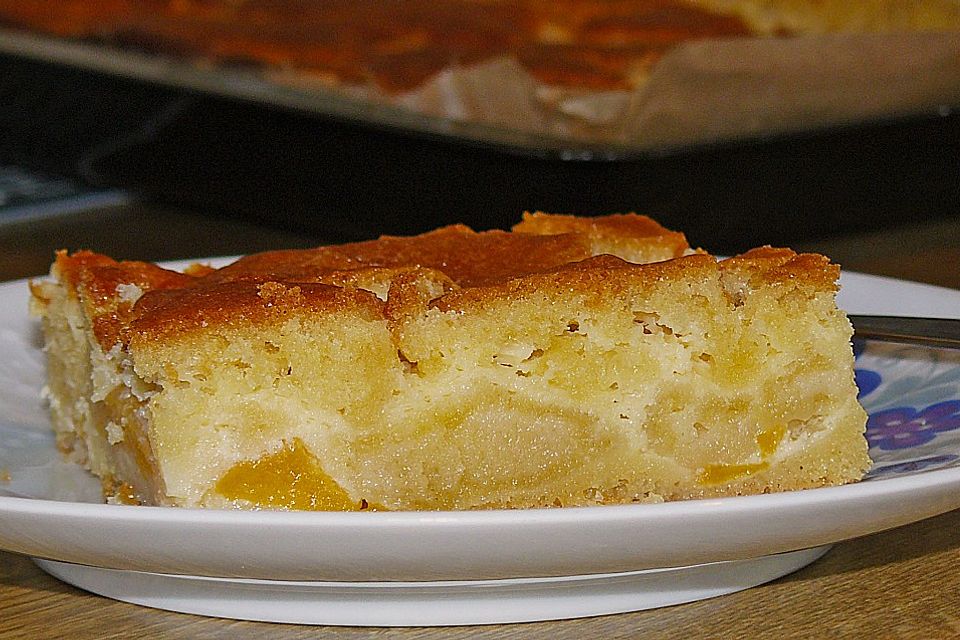 Pfirsich - Mascarpone - Kuchen mit Streuseln