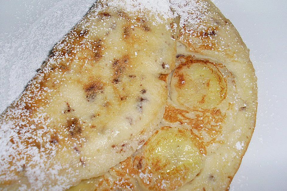 Pfannkuchen mit  Banane und Schokostückchen