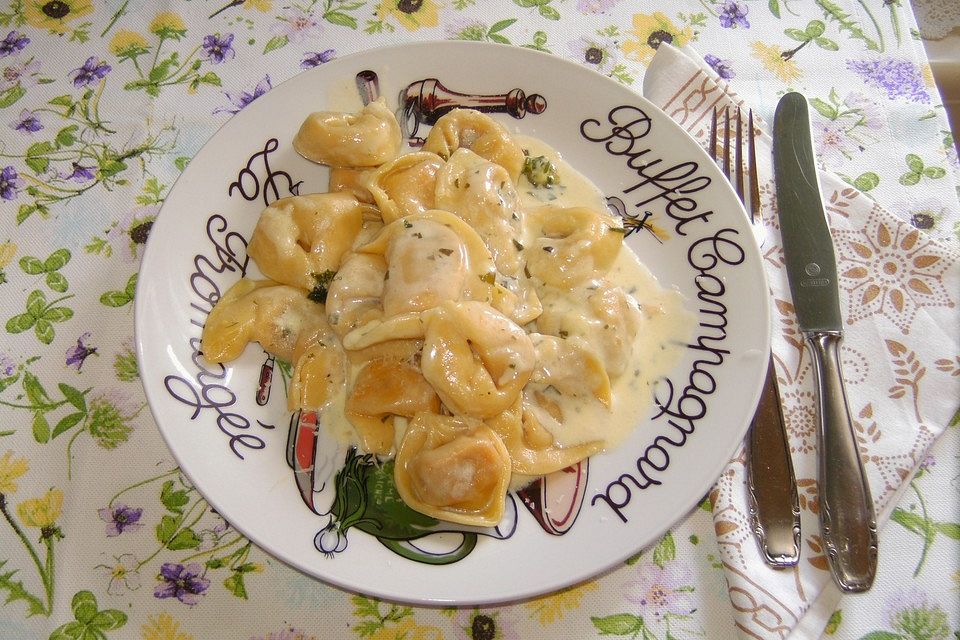 Kräuterbutter - Tortellini