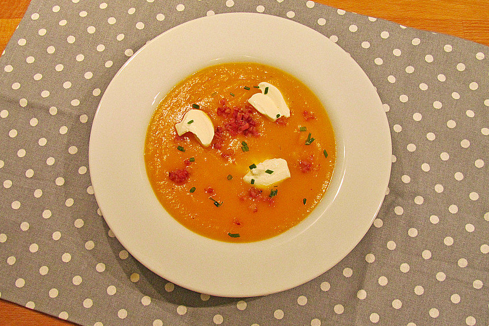 Feine Kartoffel - Karotten - Suppe