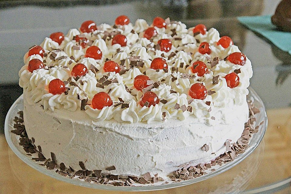 Fruchtige Eierlikör - Ostertorte