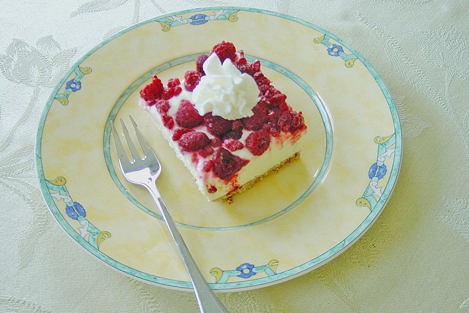 Himbeerschnitten mit einer Schokoladen - Käsekuchencreme