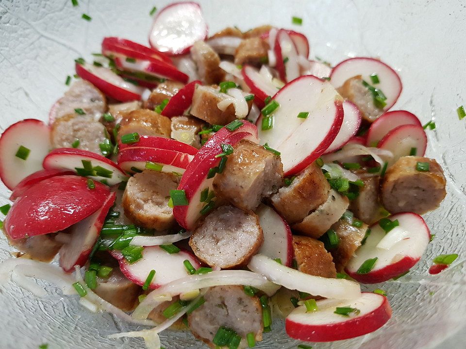 Bratwurst - Radieschen - Salat von McMoe | Chefkoch