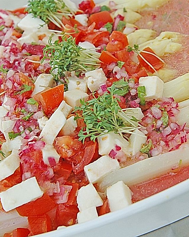 Marinierter Spargel mit Tomaten und Mozzarella
