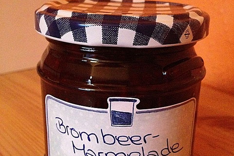 Brombeermarmelade   -  klassisch