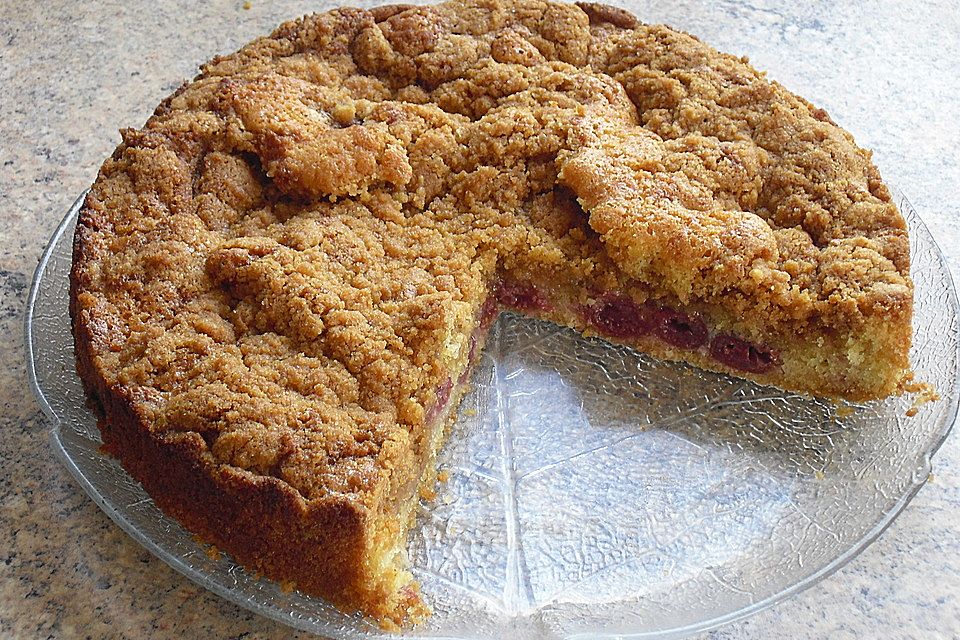 Kirschkuchen mit Butterstreusel