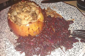 Gebackene Äpfel mit Hackfleischfüllung| Chefkoch