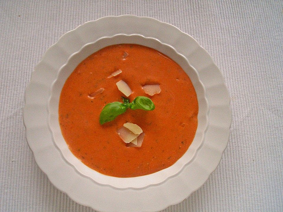 Schnelle Tomatensuppe mit Frischkäse von camouflage165| Chefkoch