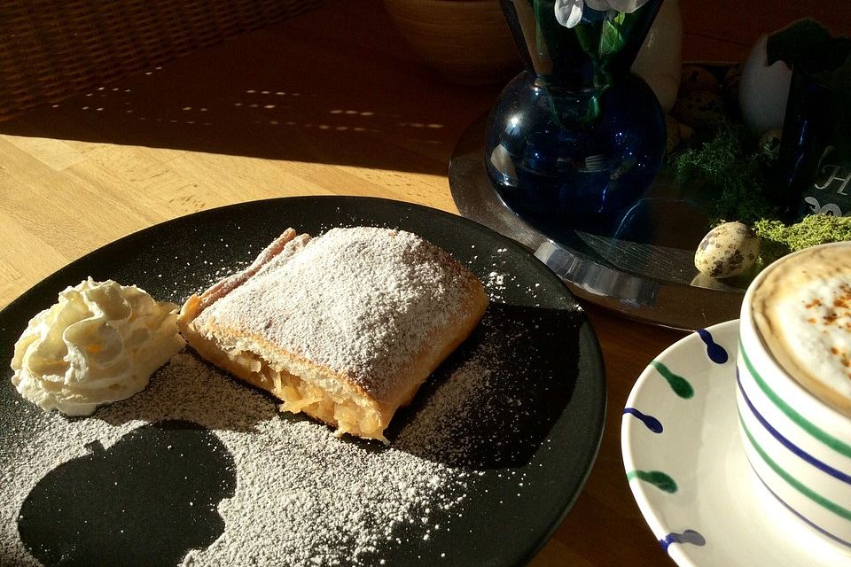 Schneller Apfelstrudel