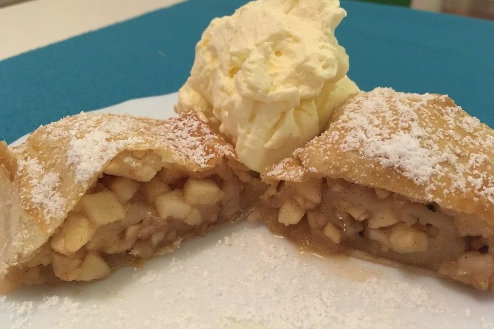 Schneller Apfelstrudel