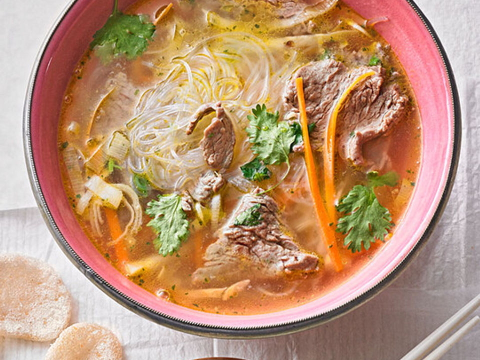 Thai-Nudelsuppe-mit-Rinderfilet