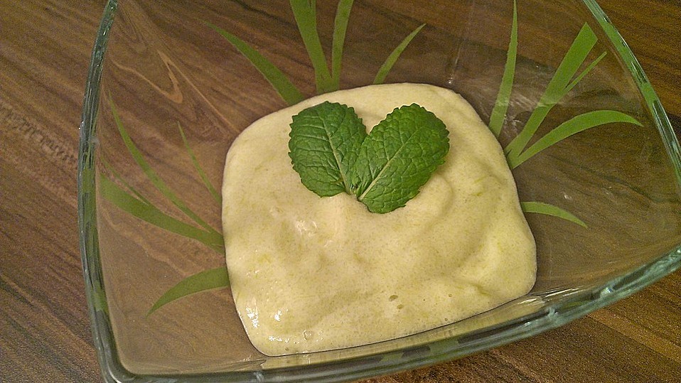 Rhabarber-Grießschaum von Paranoid Rhabarber-Grießschaum von Paranoid