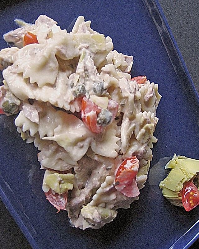 Nudelsalat mit Thunfisch und Artischocken