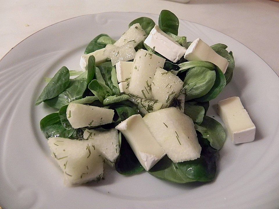 Feldsalat mit Birne und Camembert von Luftfee| Chefkoch