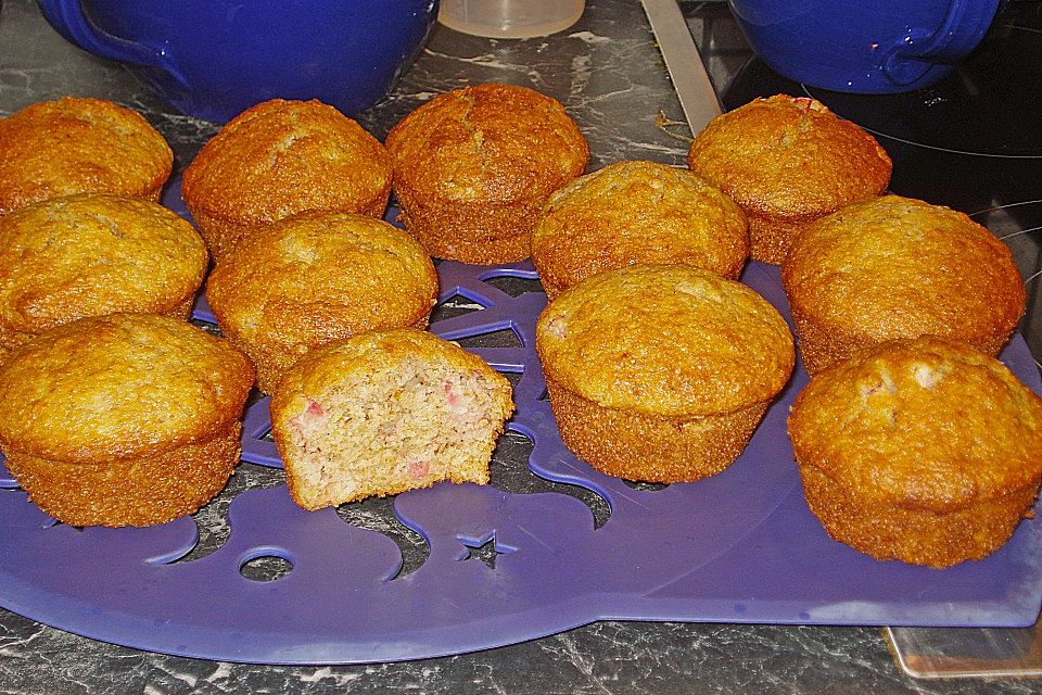 Rhabarber - Bananen - Muffins