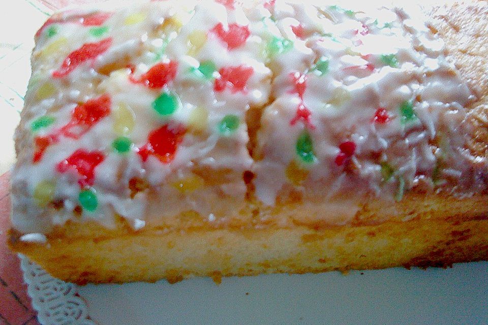 Saftiger Zitronenkuchen Saftiger Zitronenkuchen