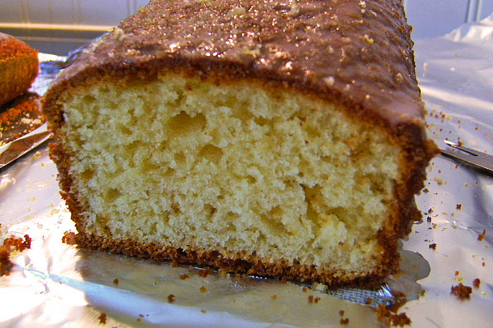 Saftiger Zitronenkuchen Saftiger Zitronenkuchen
