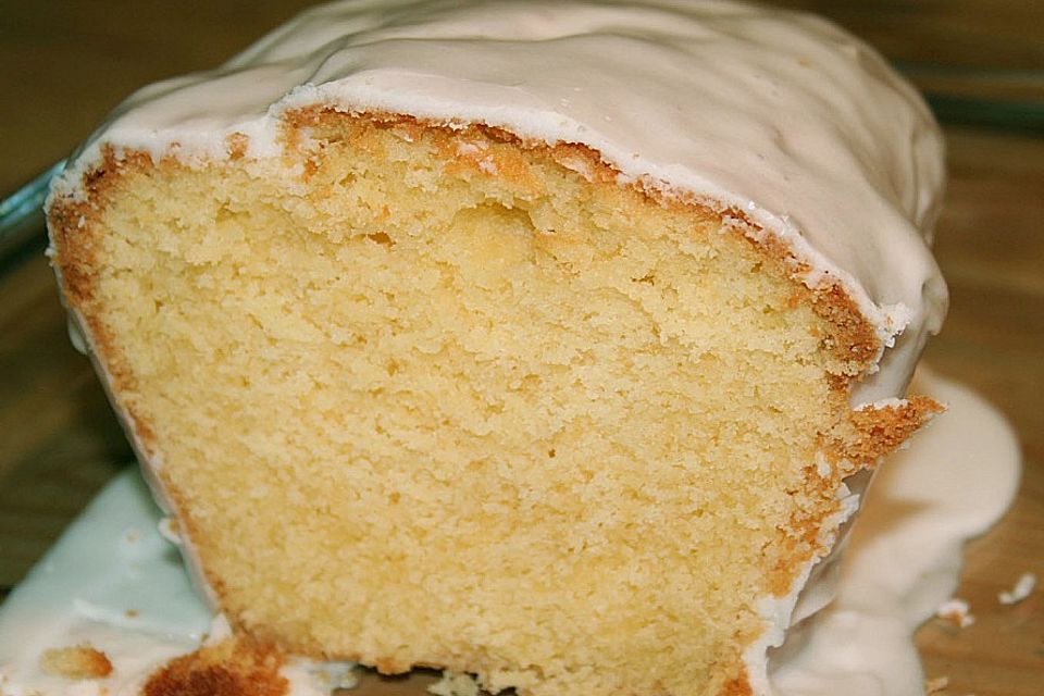 Saftiger Zitronenkuchen Saftiger Zitronenkuchen