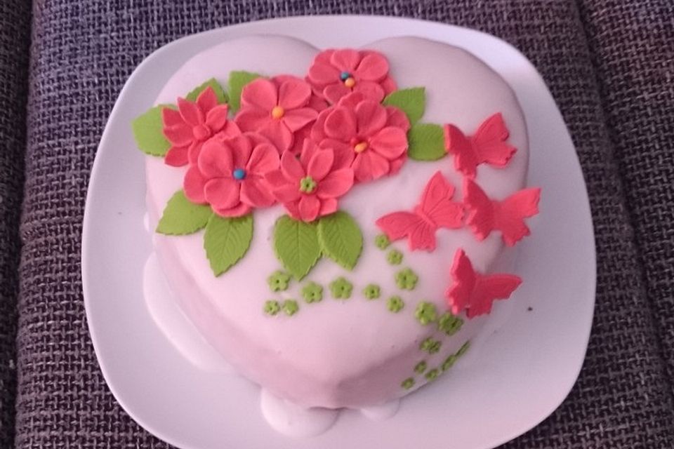 Saftiger Zitronenkuchen Saftiger Zitronenkuchen