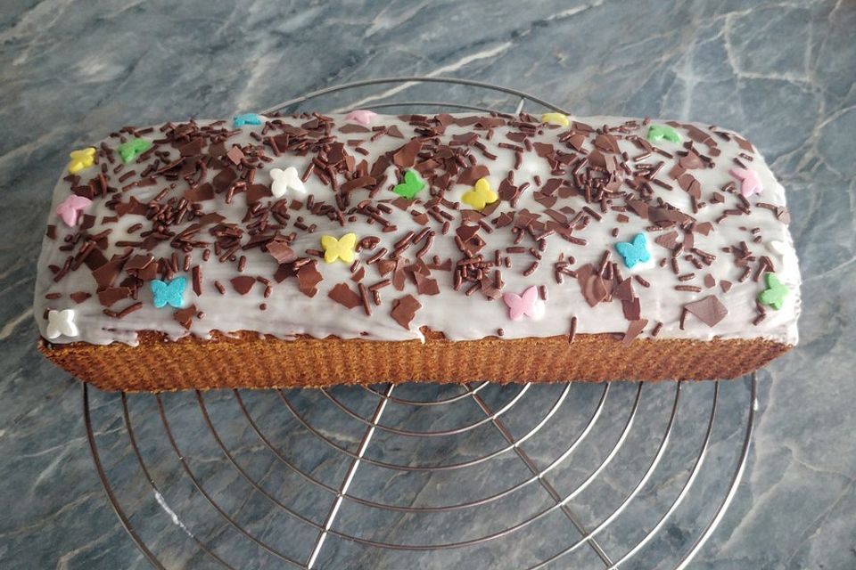 Saftiger Zitronenkuchen Saftiger Zitronenkuchen