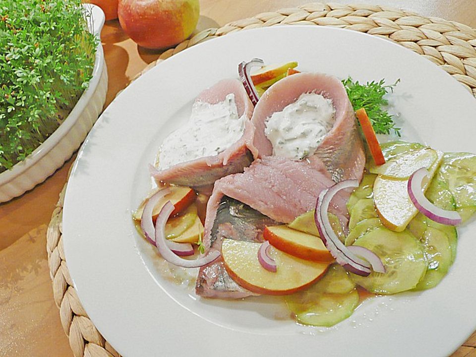 Reissalat mit Matjes - Kochen Gut | kochengut.de