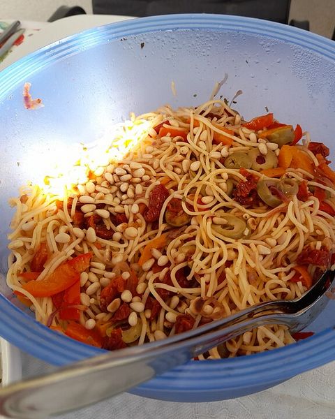 Spaghettisalat Rezepte - die besten Rezepte 2026 | Chefkoch Spaghettisalat Rezepte - die besten Rezepte 2026 | Chefkoch