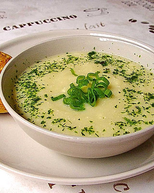 Blumenkohl - Schafskäse - Suppe
