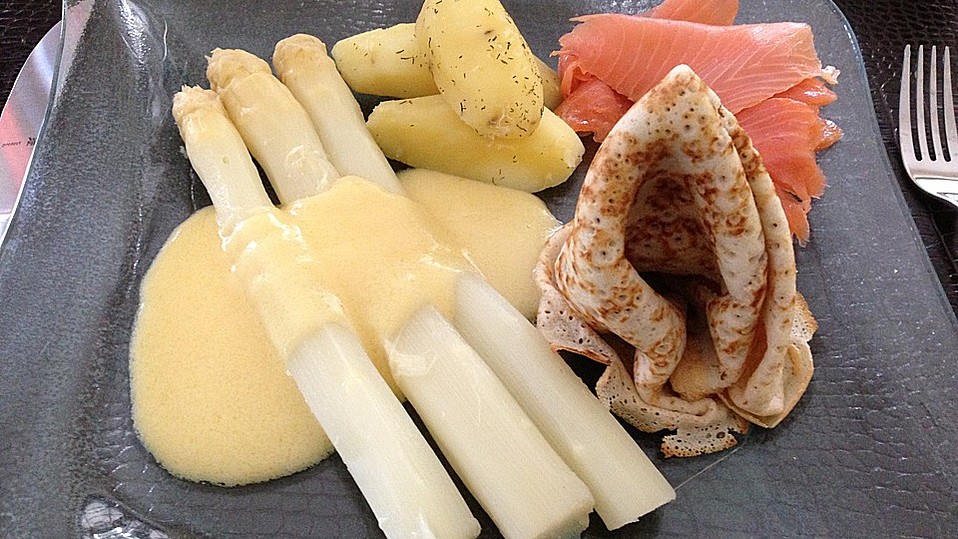 Spargel mit Kochschinken im Parmesan - Pfannkuchen von kalinka0815