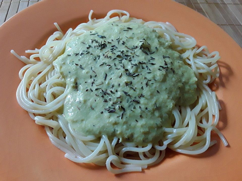 Spaghetti mit Erbsensauce von tanni2951981 | Chefkoch
