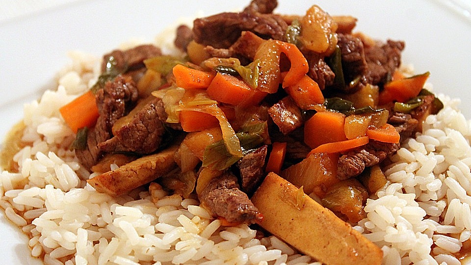 Gebratenes Rindfleisch mit Ananas von patrick007| Chefkoch