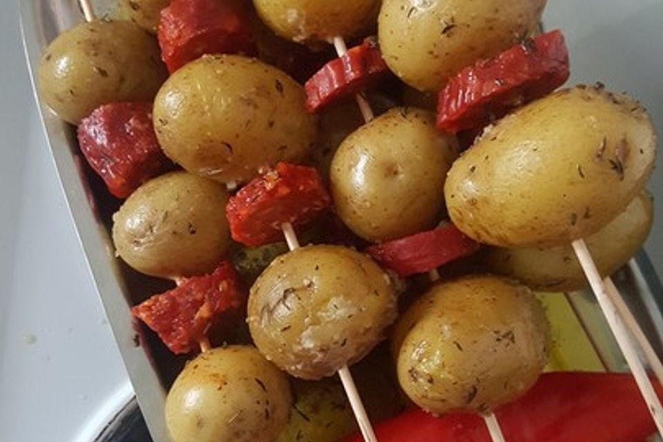 Spanische Kartoffelspieße