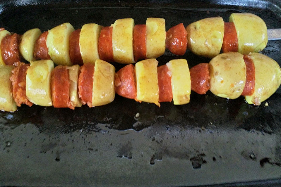 Spanische Kartoffelspieße