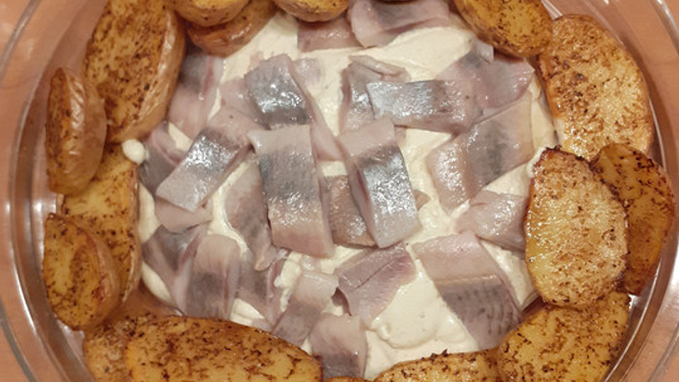 Matjes mit Apfelremoulade von pralinchen Matjes mit Apfelremoulade von pralinchen