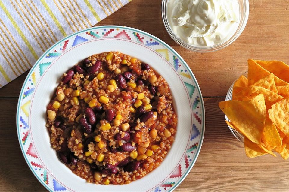 Vegetarisches Chili mit Bulgur