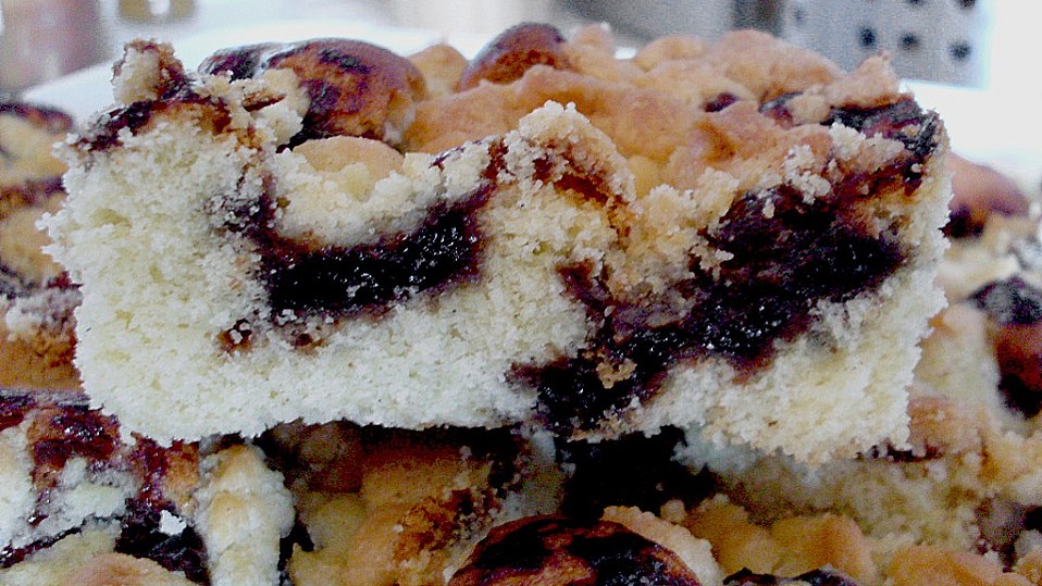 Pflaumenmuskuchen vom Blech mit Streuseln von elfchen01