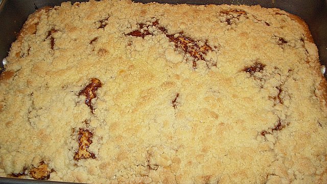 Pflaumenmuskuchen vom Blech mit Streuseln von elfchen01