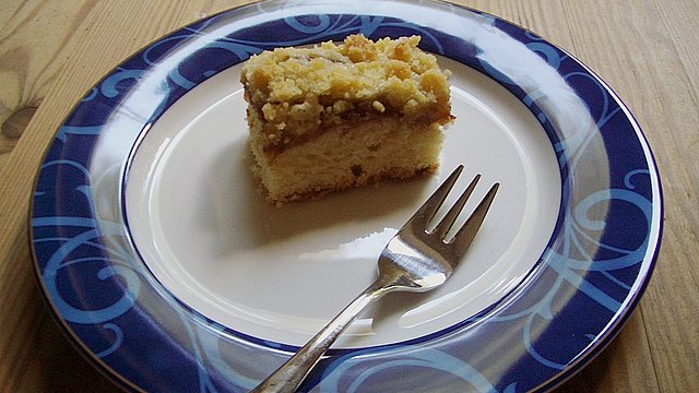 Pflaumenmuskuchen vom Blech mit Streuseln von elfchen01