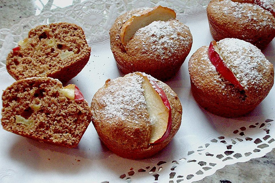 Apfel - Muffins mit Ahornsirup