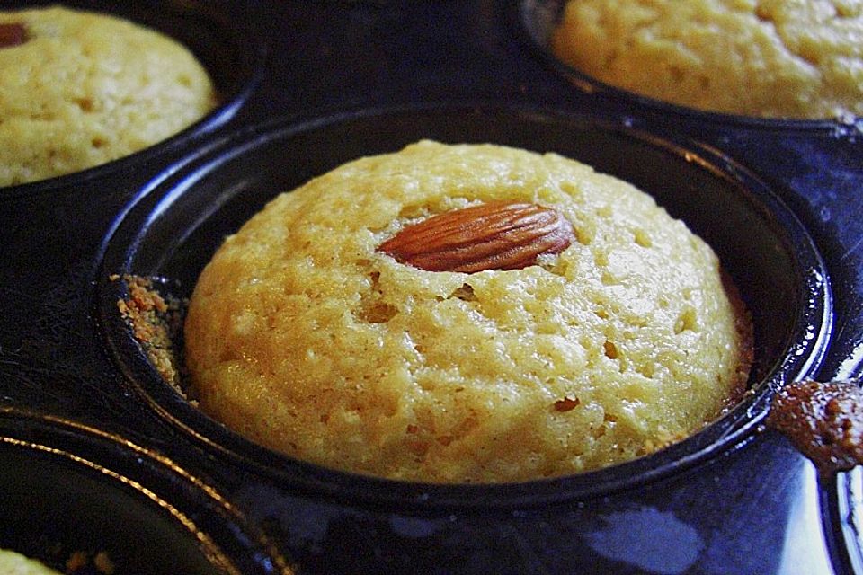 Apfel - Muffins mit Ahornsirup