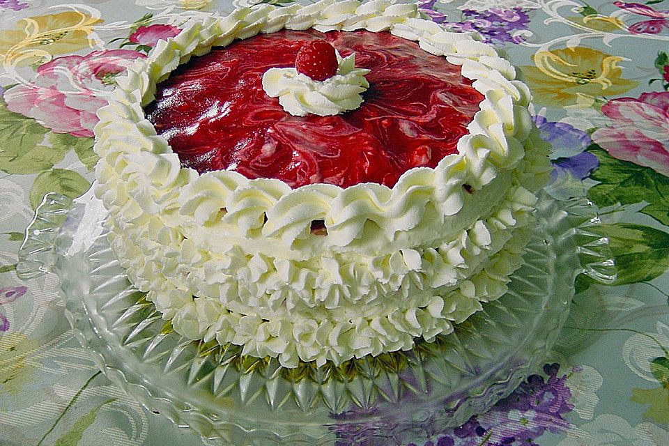 Himbeertorte mit Joghurtcreme