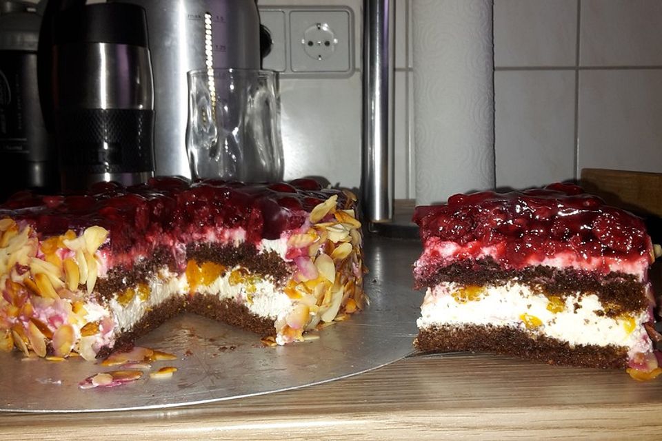 Himbeertorte mit Joghurtcreme