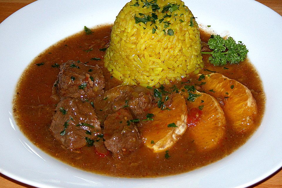 Rinderragout mit Orangen und Curry